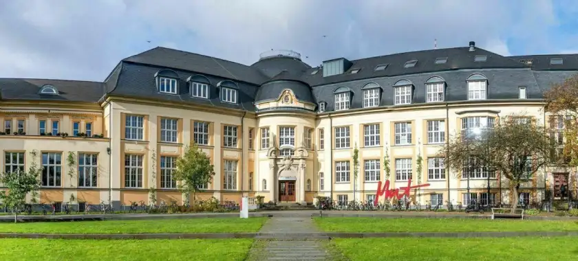 法学院/校园实景