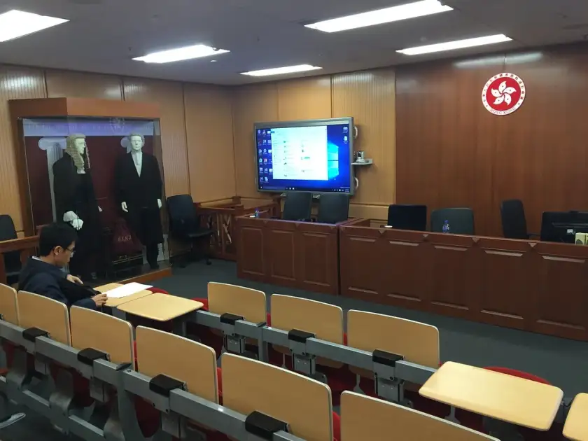 模拟法庭