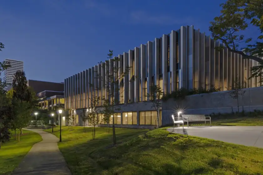 法学院/校园实景