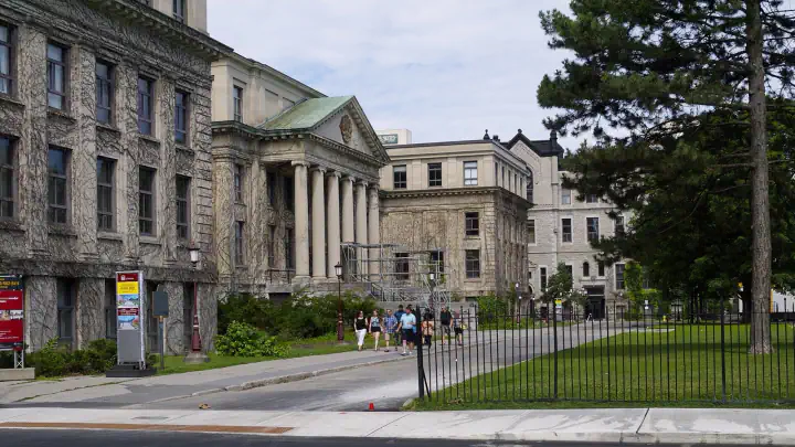 University of Ottawa Faculty of Law