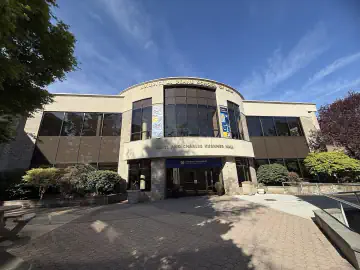 Hofstra University